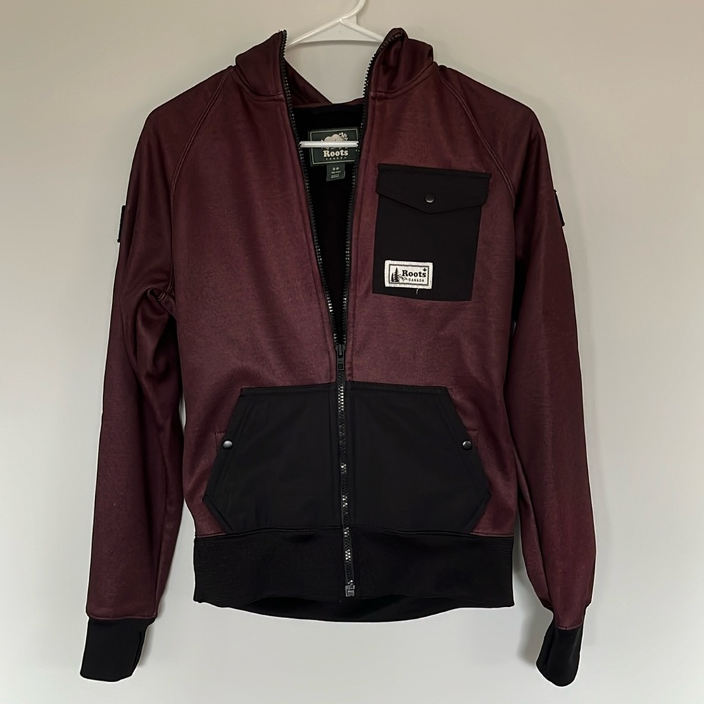 Roots Zip Up - Never Worn
